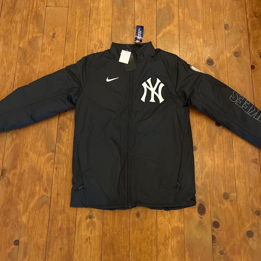 【新品タグ付き】ニューヨークヤンキース　ジャケット