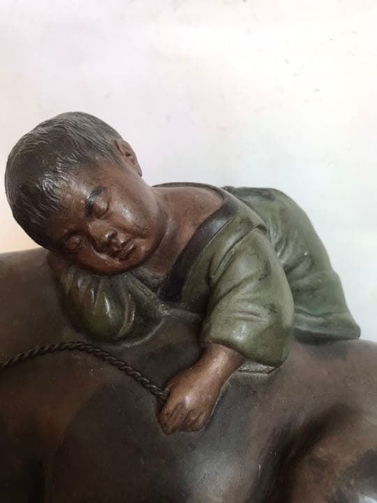 古銅製牛置物，工芸品，金工細作，長27cm，重4200克