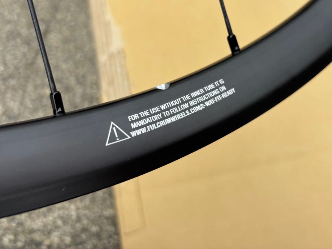 送込 Fulcrum RACING5 DB 17C 1560㌘ 新品ローター付