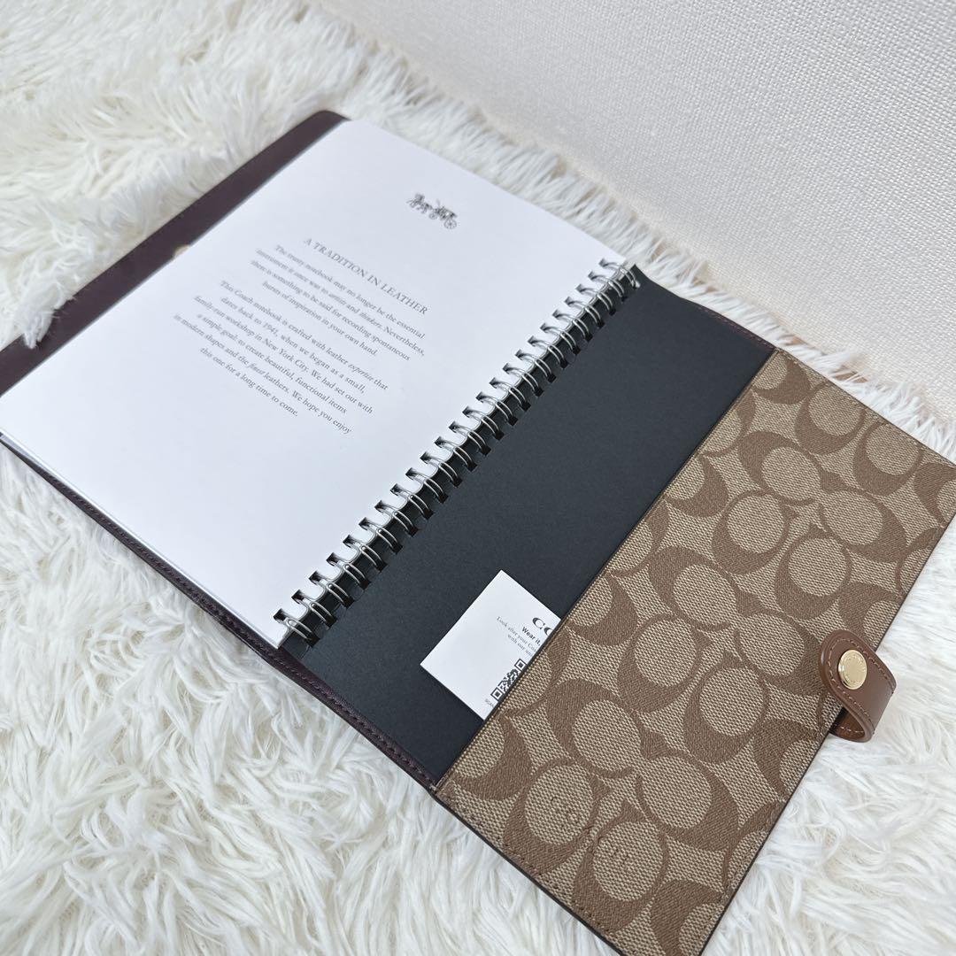 未使用品 COACH シグネチャー柄手帳カバー A5サイズ スパイラルノート付き