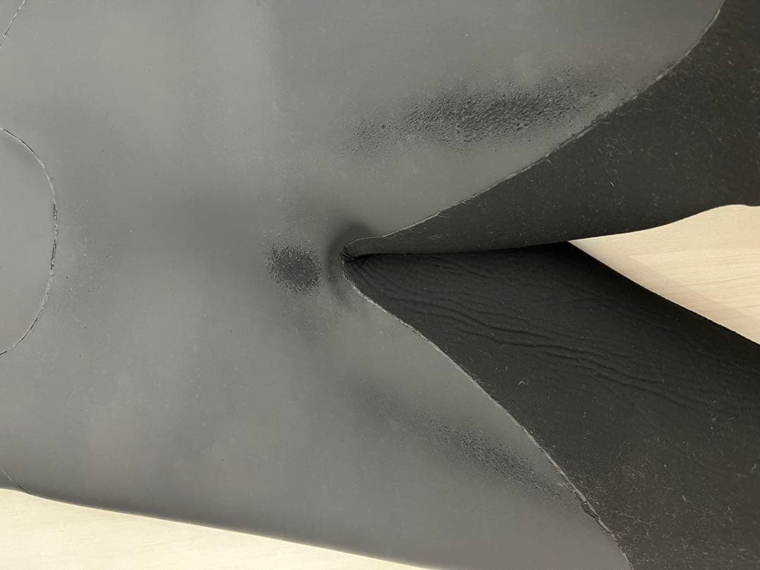 Fellow Wetsuits セミドライ　3/5ミリ