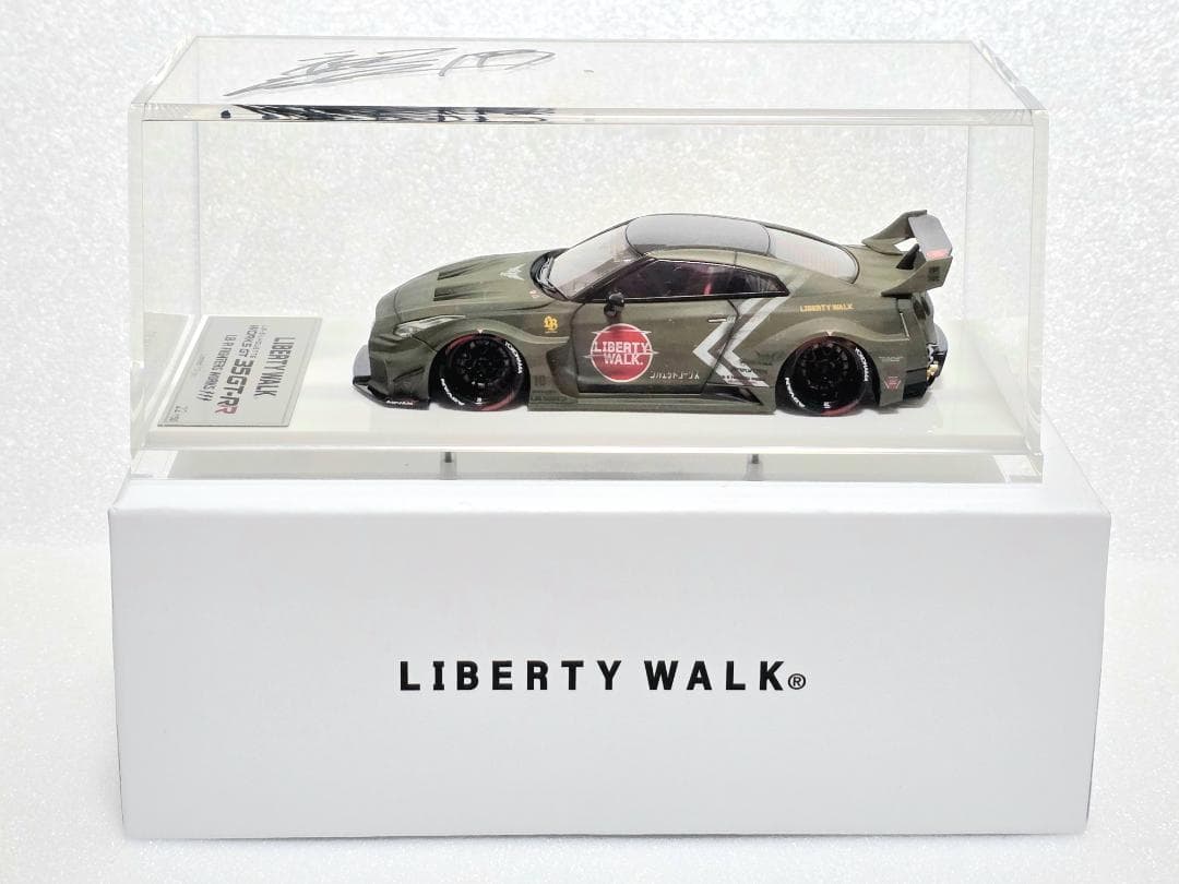 リバティウォーク 限定 Make Up GT-R LBWK1/43サイン入り