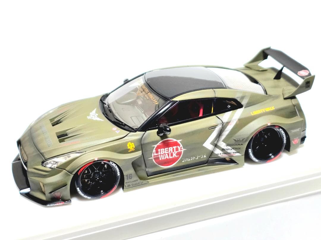 リバティウォーク 限定 Make Up GT-R LBWK1/43サイン入り