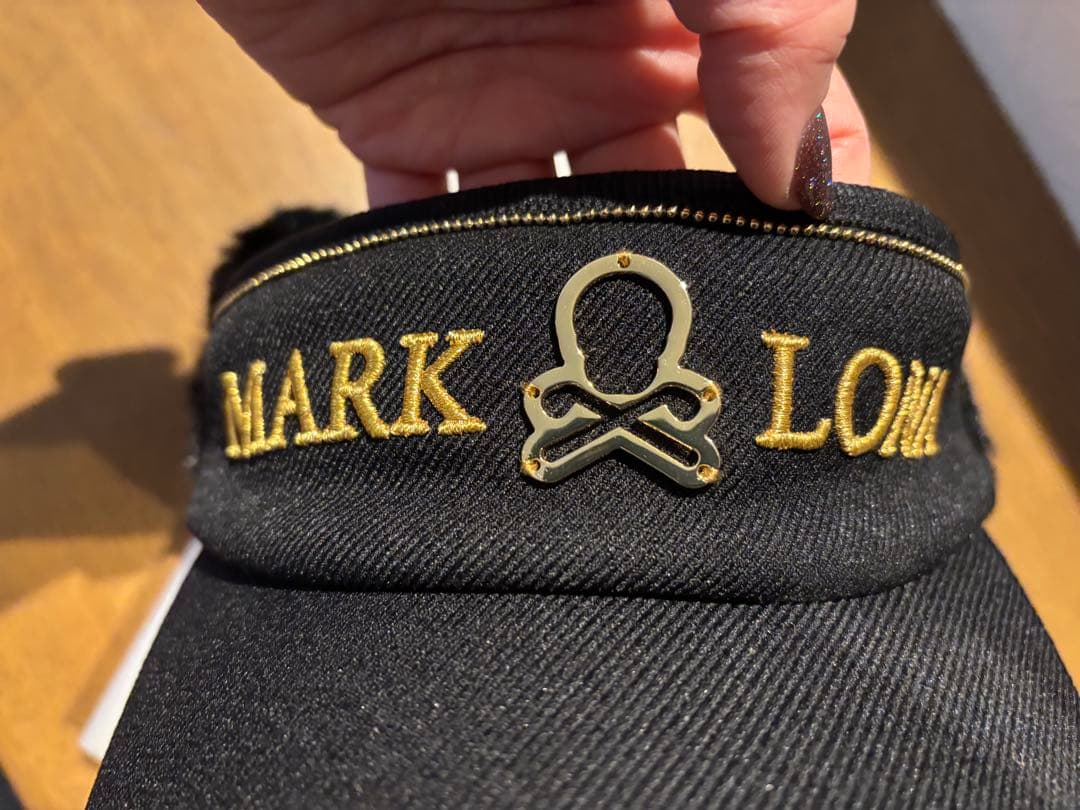 ゴールドロゴMARK &LONAモコモコあったかファー付バイザー ブラックレア品