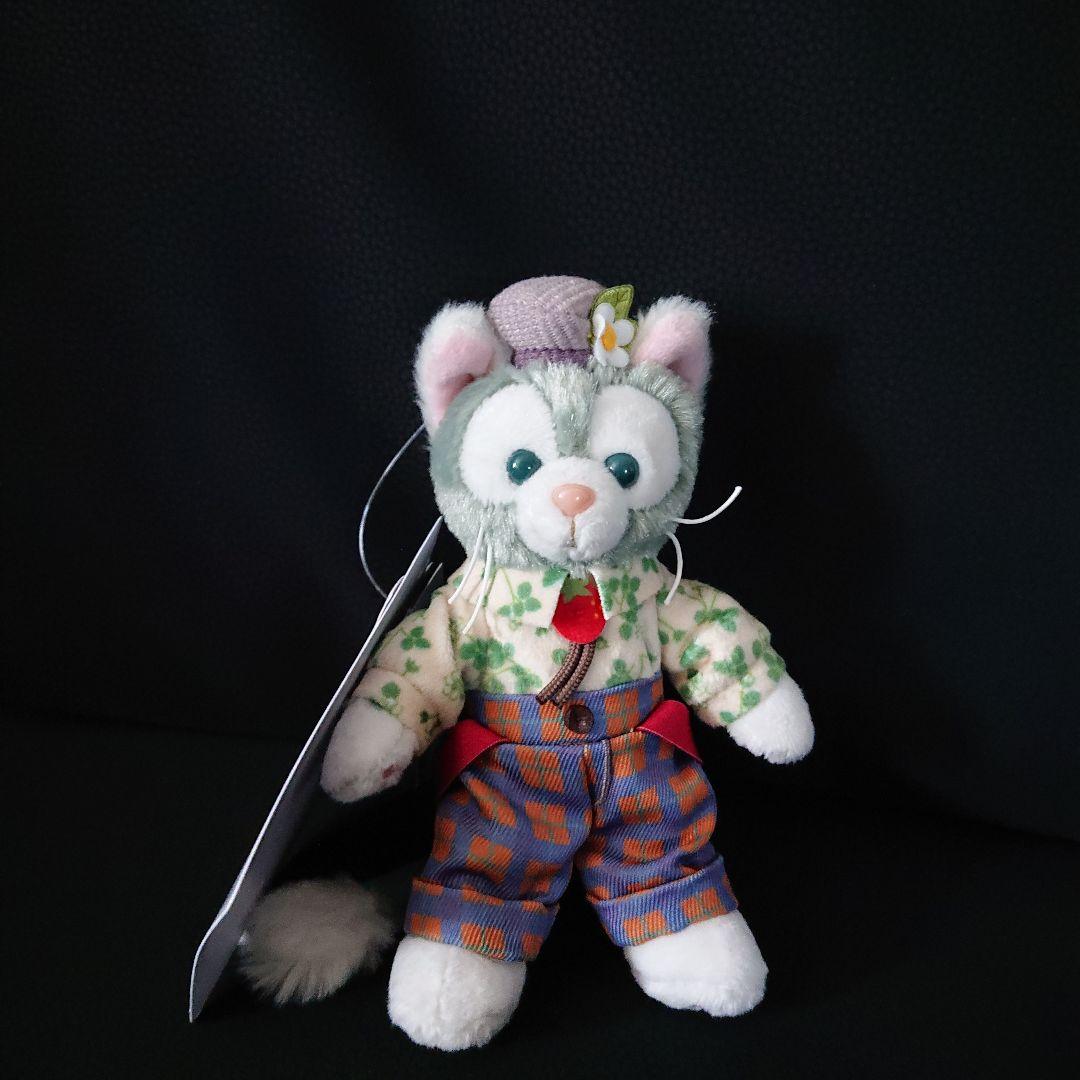 新品タグ付き ハートフェルトストロベリーギフト ぬいぐるみバッジセット