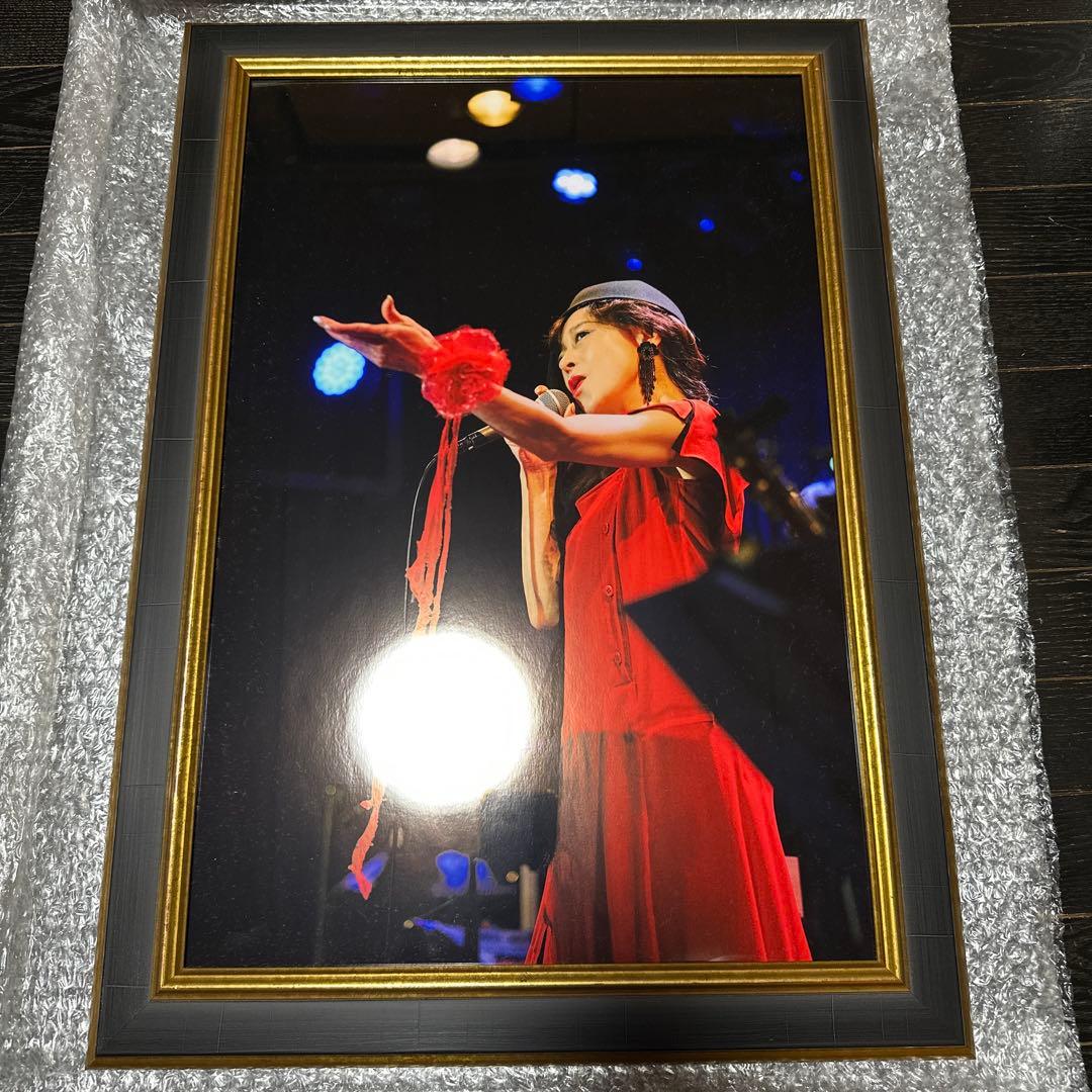 新品未使用　中森明菜　大型写真　額装　公式グッズ　写真展　おまけ付