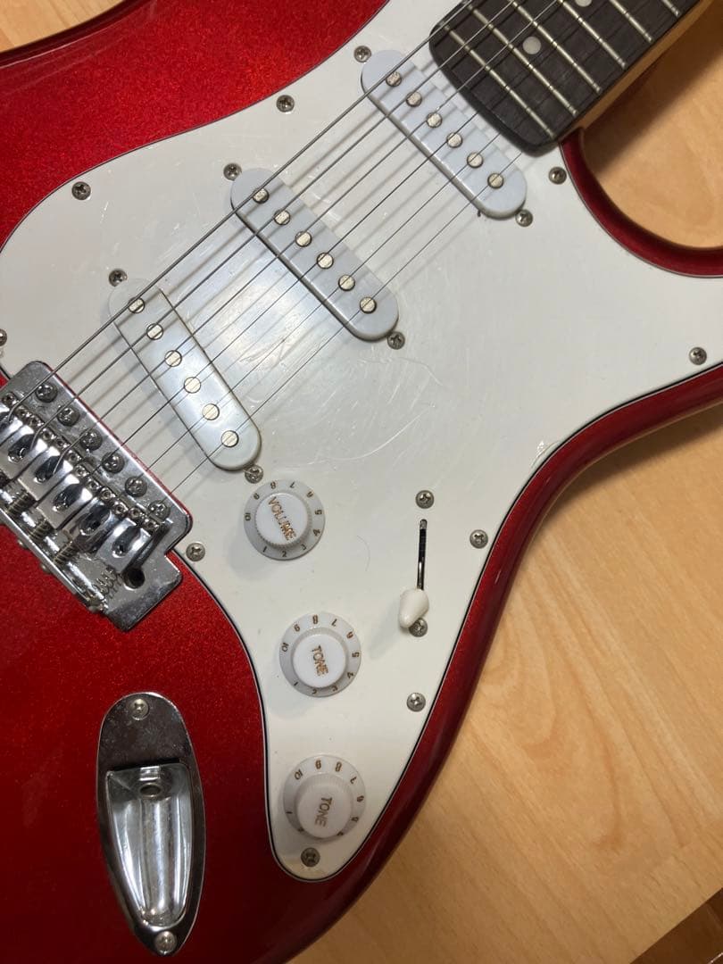 ストラトキャスター  Bacchus 美品