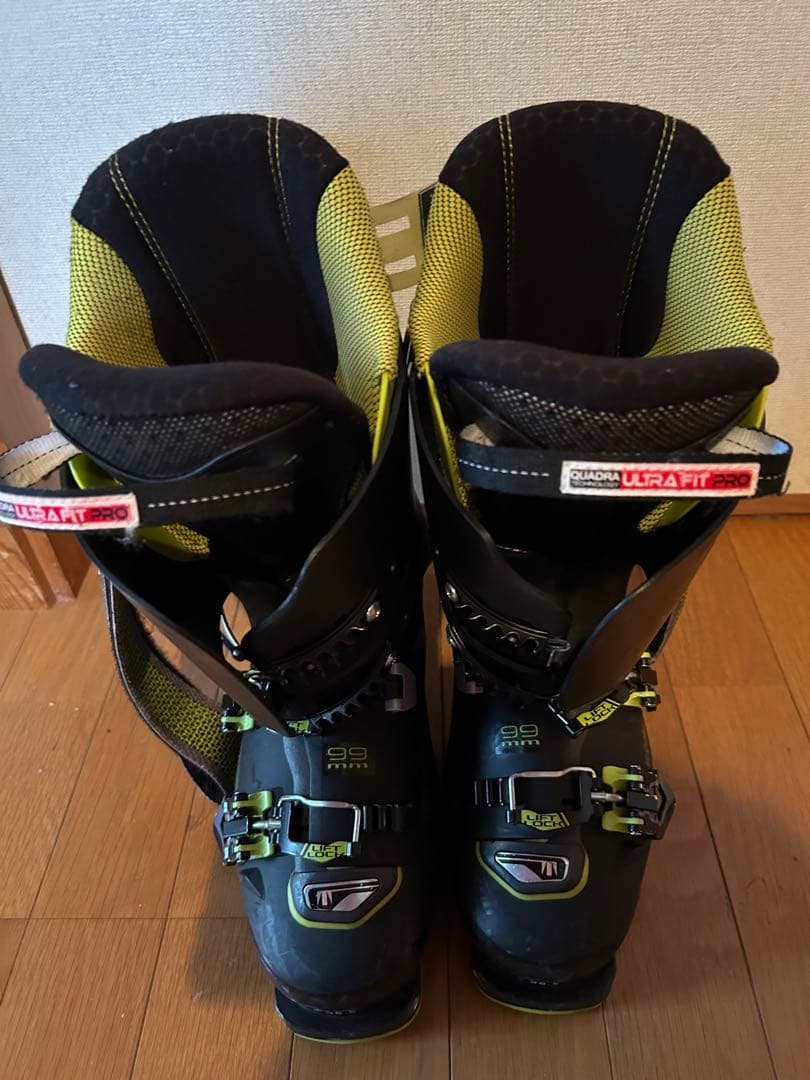 TECNICA ブラック/イエロー スキー用ブーツ