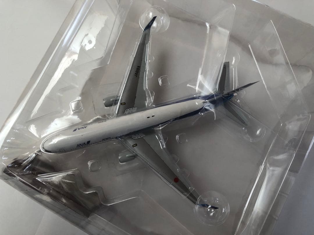 全日空商事1/200 ANA B767-300ER 旧塗装　ウィングレット付