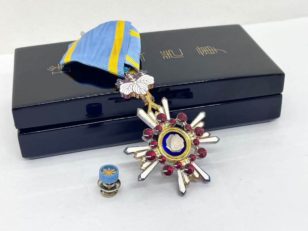 【S】美品　瑞宝単光章 H15新型 旧勲六等瑞宝章 勲章 褒章 徽章