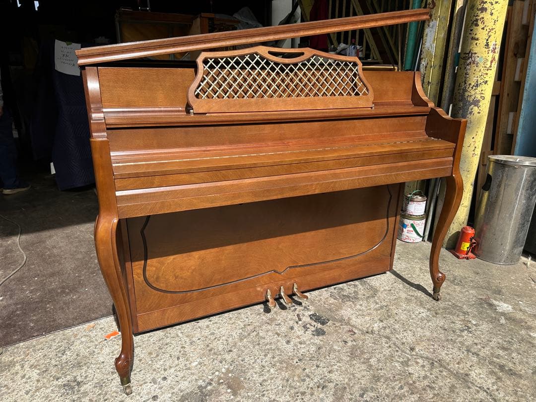 【一台限りの大特価】KAWAI KL-603 アップライトピアノ　木目