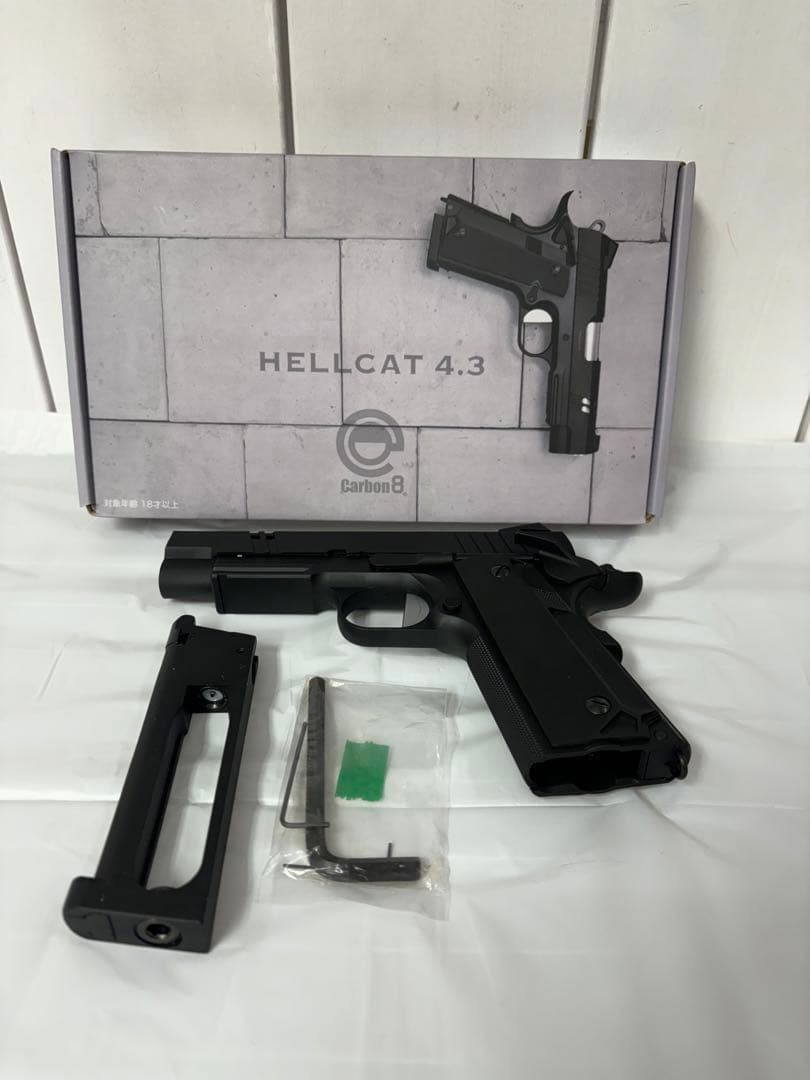 Carbon8 HELLCAT 4.3 ガスガン CO2