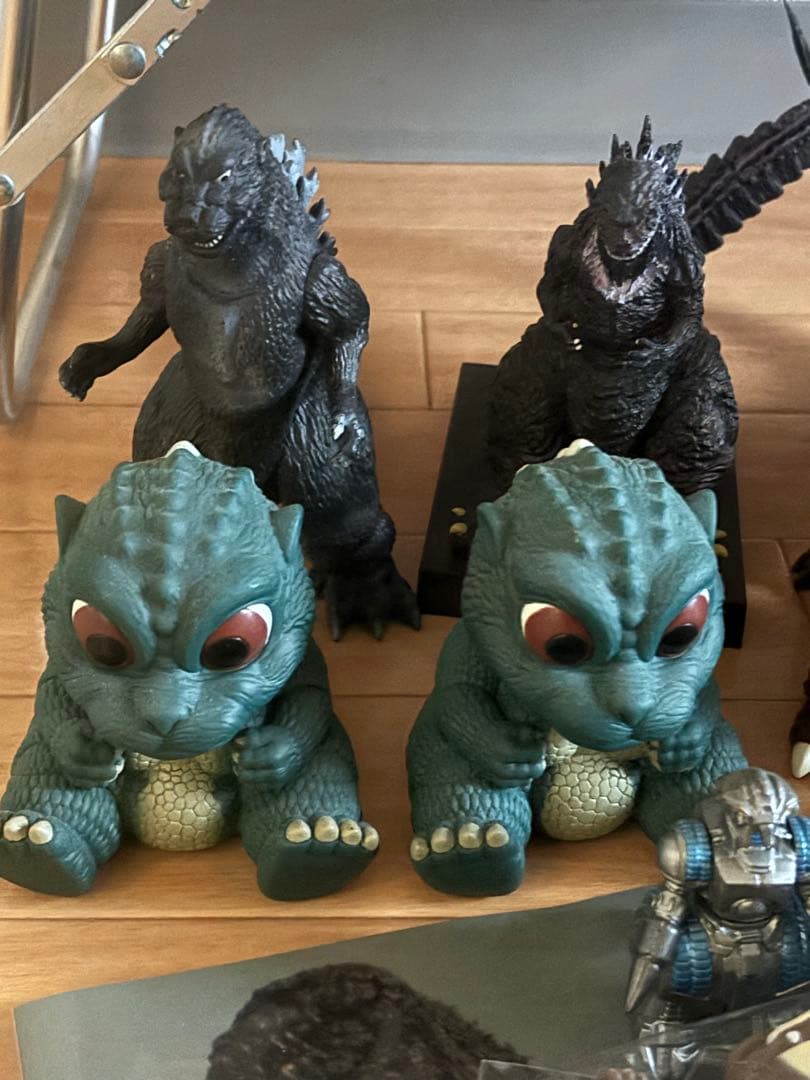 ゴジラ　ガメラ　大量　引退品　鎮座獣　東宝獣