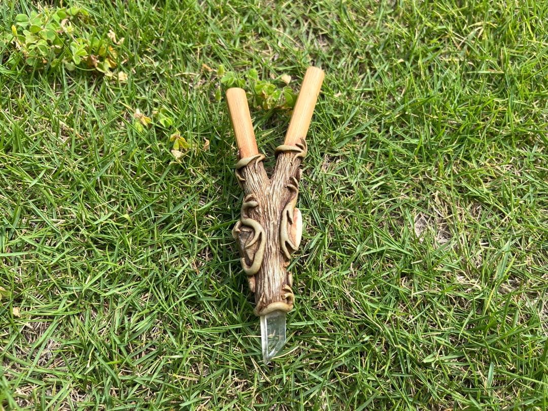 ペルー産＊クリスタル・ルチルクォーツ・貝〜セルフクリペ