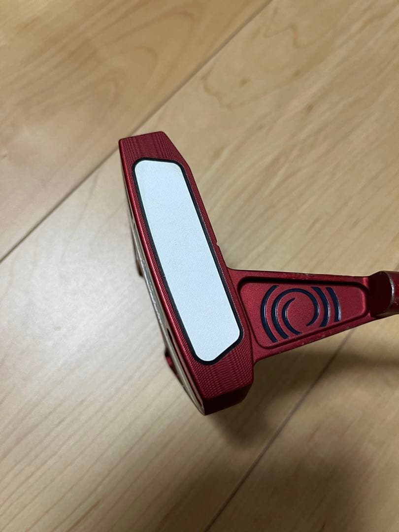 ODYSSEY TRI-BEAM パター レッド