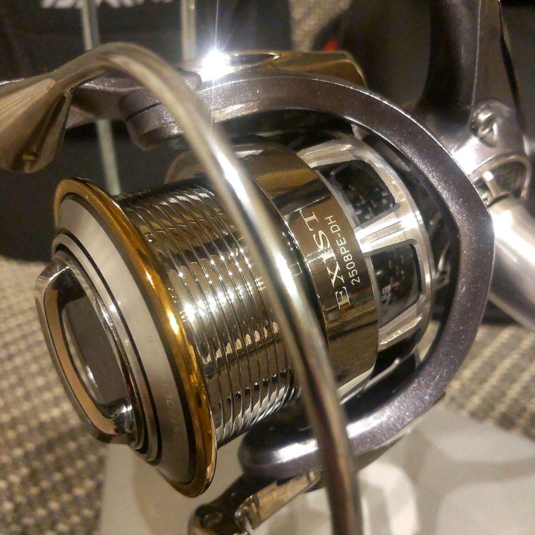 ダイワ 希少 12イグジスト EXIST 2508PE-DH 美品