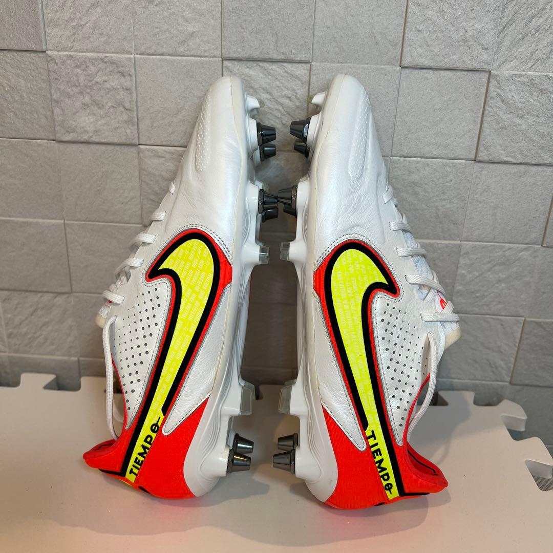 売り切り！Nike ティエンポレジェンド 9 SG 取り替え式