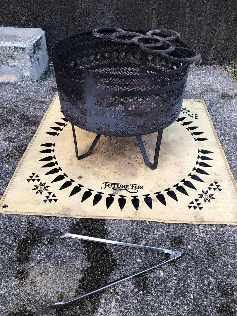 FUTURE FOX NAVAJO 焚き火台　シート　収納袋トングセット