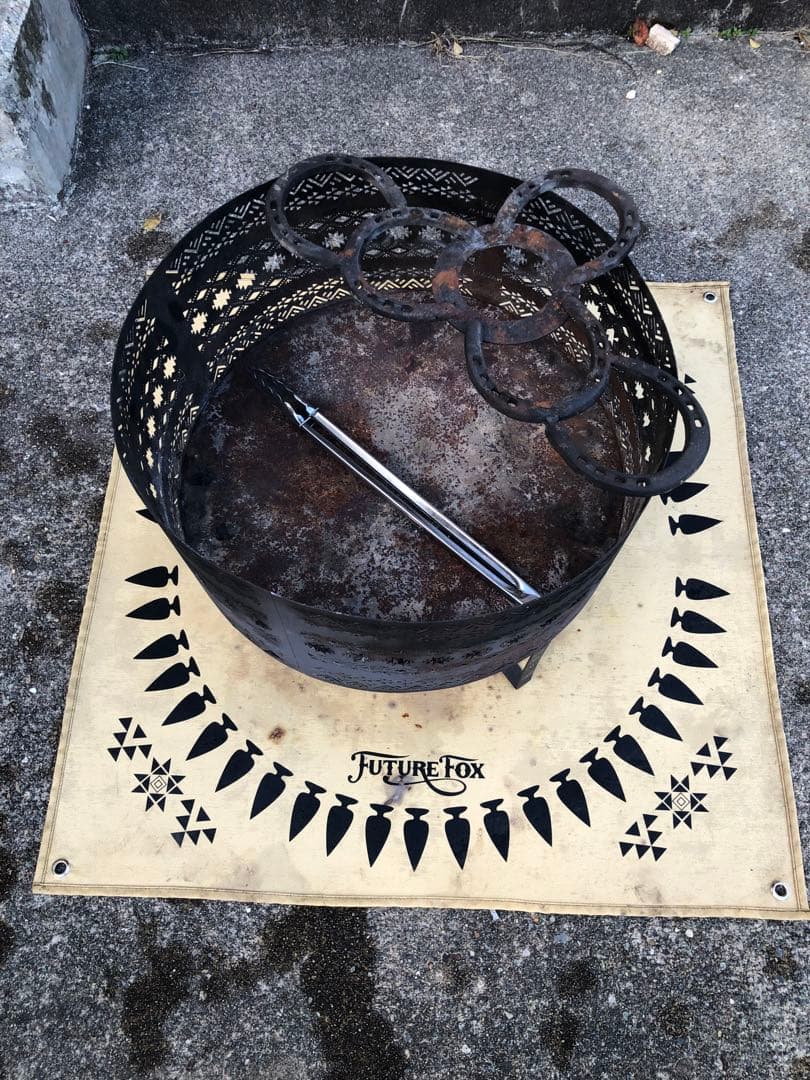 FUTURE FOX NAVAJO 焚き火台　シート　収納袋トングセット