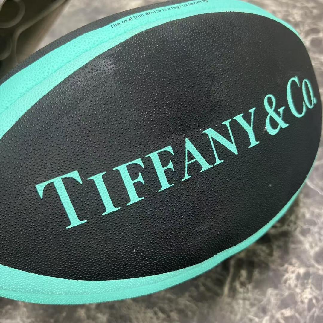<希少> Tiffany&Co. ティファニー ラグビーボール 数量限定品