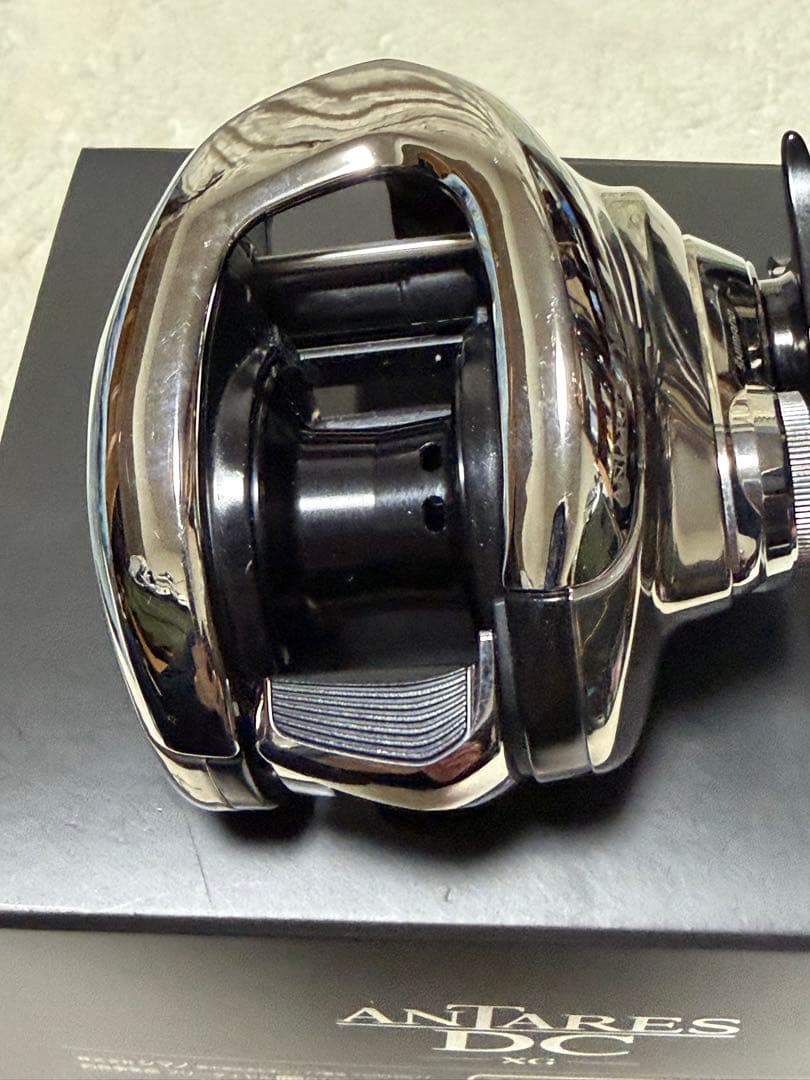 シマノ　21アンタレスDC XG 右ハンドル