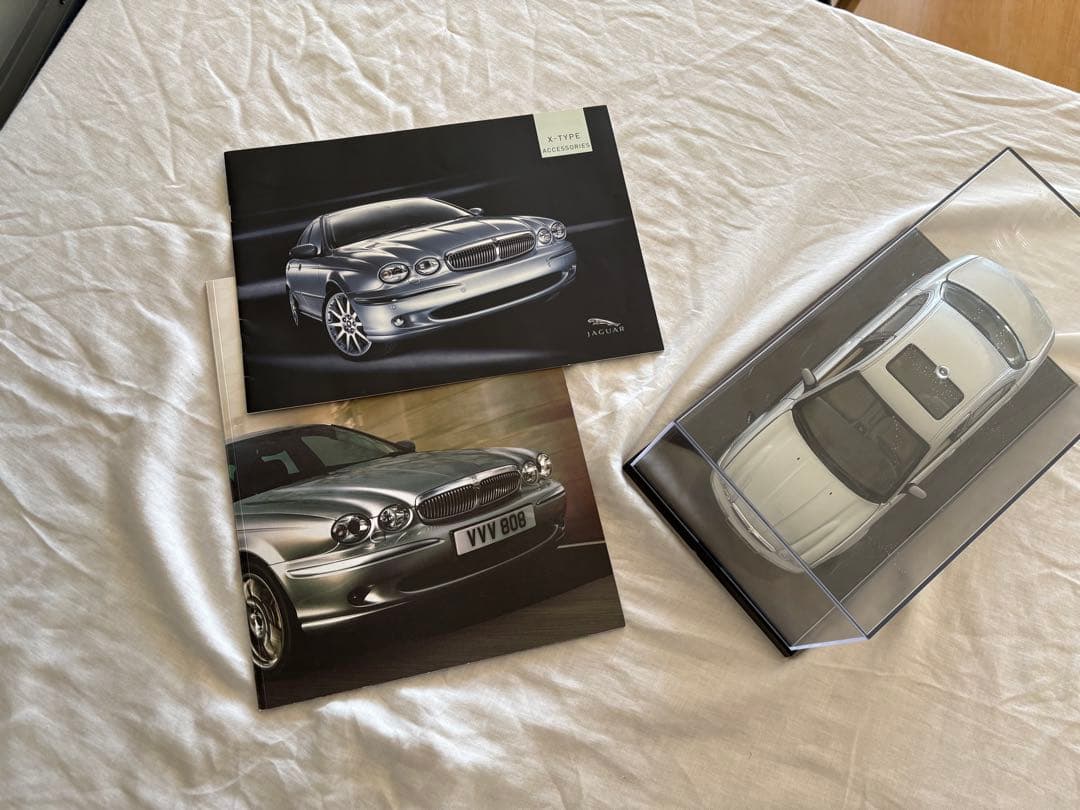 【希少】Maisto製 1/18 ジャガー X-TYPE 3.0 ミニカー