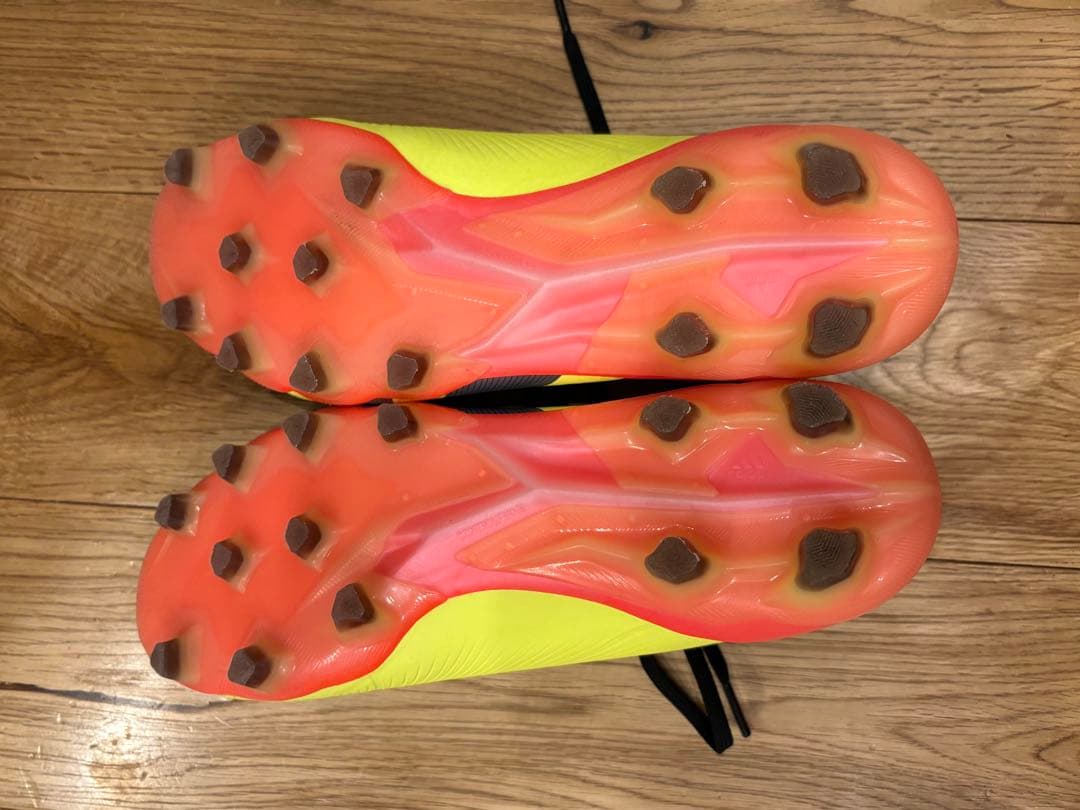 サッカースパイクアディダス プレデター エリート HG/AG 26