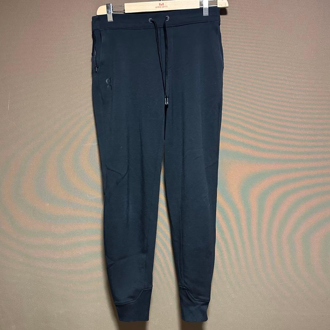 On ジップフーディー スウェットパンツ 上下セットM