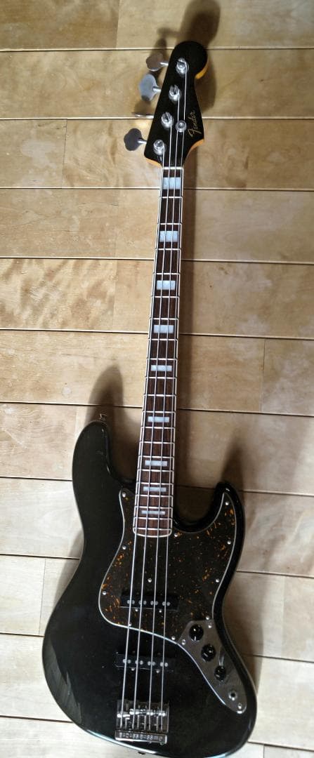 ベース Fender Japan limited 66 Jazz Bass .