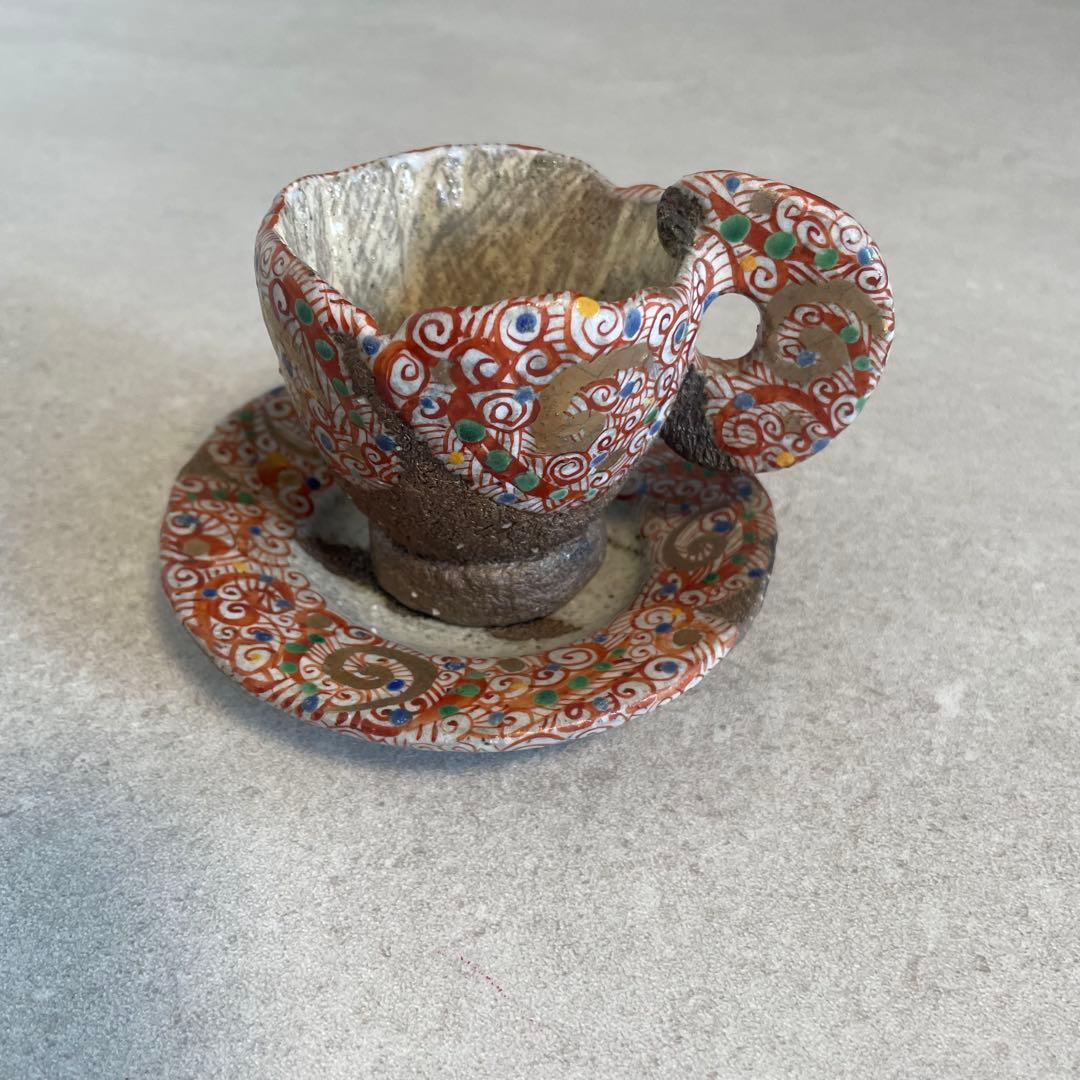 【メルカリ便】人気陶芸作家　苧坂恒治作　渦赤絵　手描き　カップ&ソーサー　珈琲碗