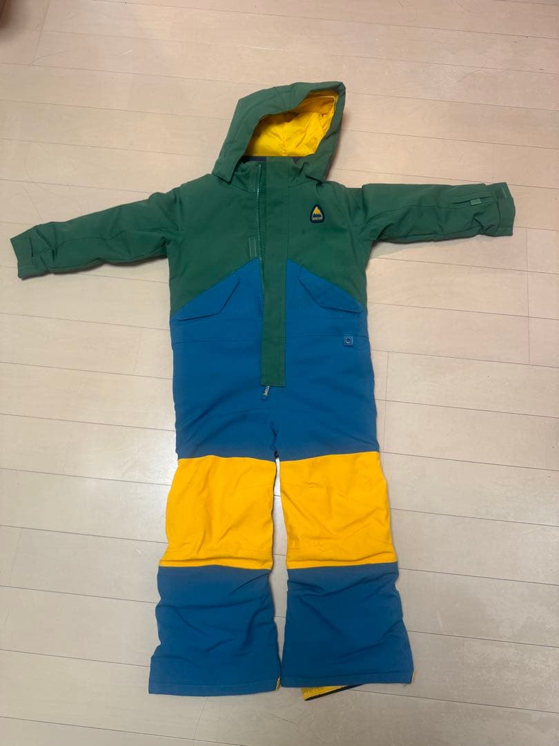 Burton 子ども用スノーボードウェア