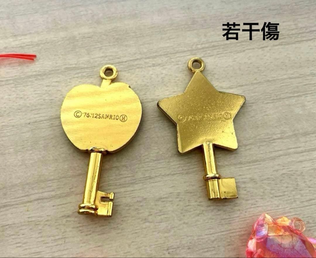 ✪いちご新聞✪ 10冊 全付録付 未開封 ＆ノベルティ34個 希少✨良品✨