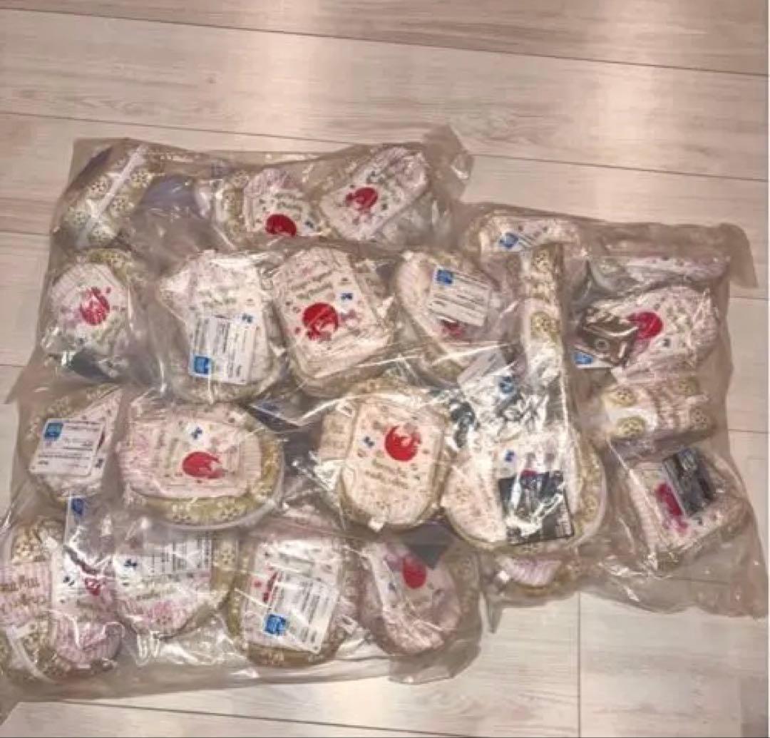 ブルーロック サンリオ ポーチ 28個まとめ売り千切豹馬 & マイメロ