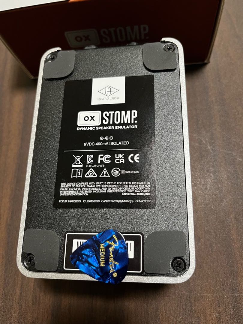 美品UAFX OX STOMP Dynamic Speaker Emulator