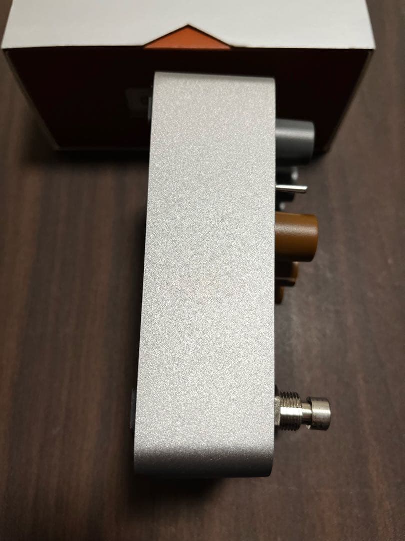 美品UAFX OX STOMP Dynamic Speaker Emulator