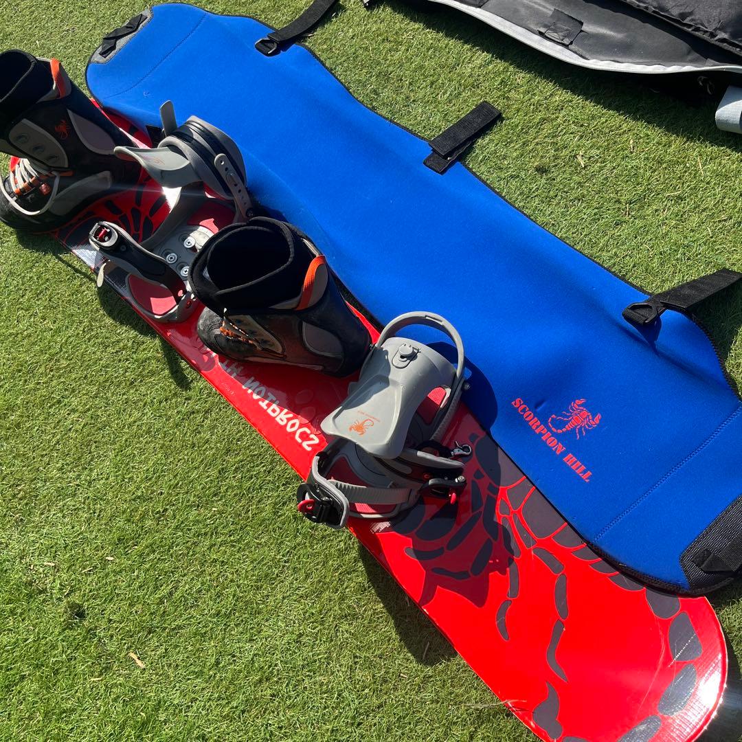 スコーピオンスノーボードフルセット　ボード、ビンディング、靴、ケース