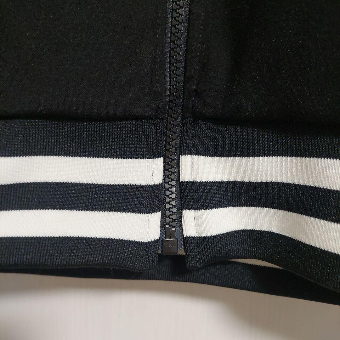 EFFLORESCENCE　ウェア