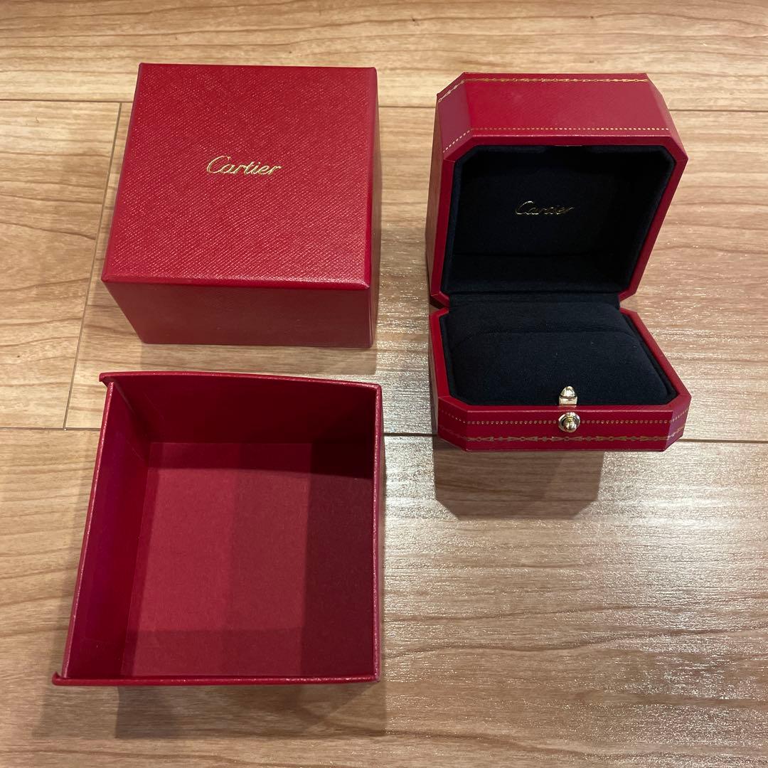 Cartier レッドレザー 八角形ボックス