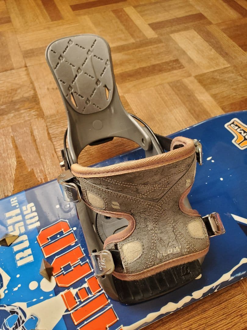 スノーボード K2 FLOW 105センチ ジュニア　 キッズ