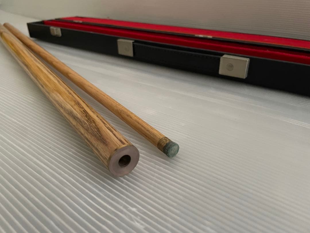 ビリヤード キュー ケース付