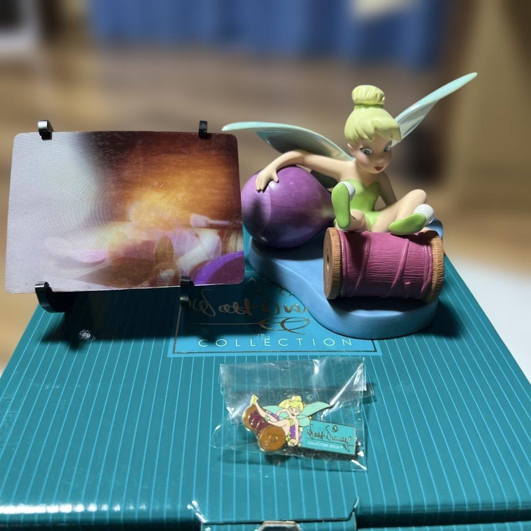 ディズニー.ティンカーベル陶器置物。