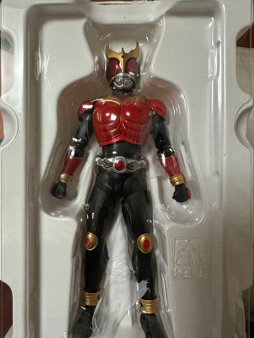 S.H.Figuarts（真骨彫製法）仮面ライダークウガ マイティフォーム