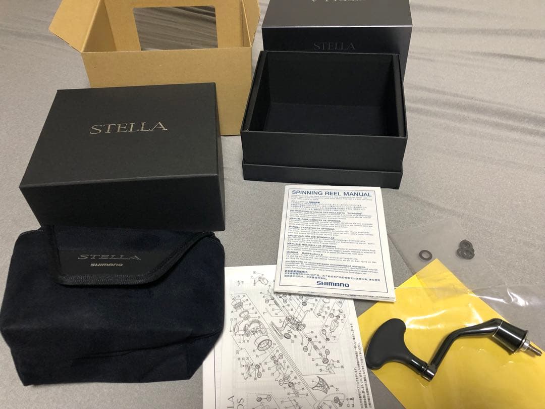 ステラ C3000MHG スピニングリール