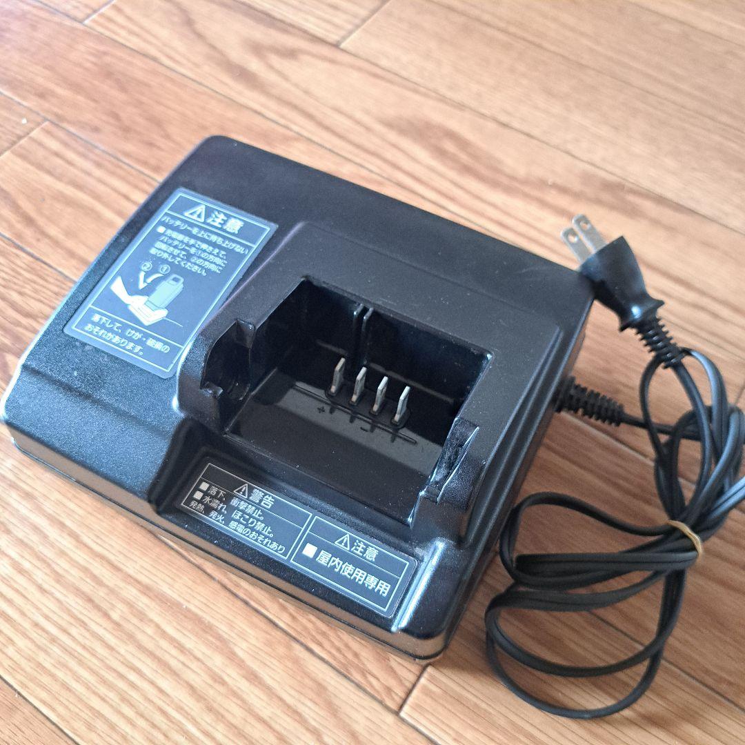 電動自転車用充電器 NKJ069Z1 Panasonic パナソニック充電器