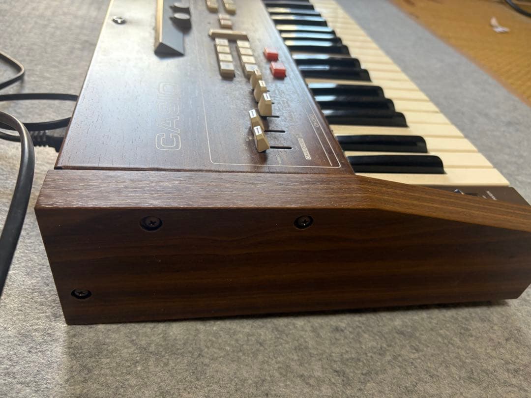 CASIOTONE CT-701　電子ピアノ 61鍵