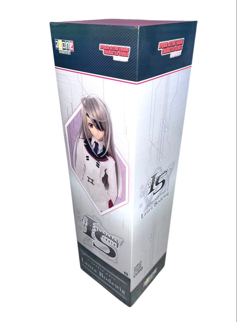 未使用品　アゾン　ラウラ　インフィニット・ストラトス　1/3 フィギュア