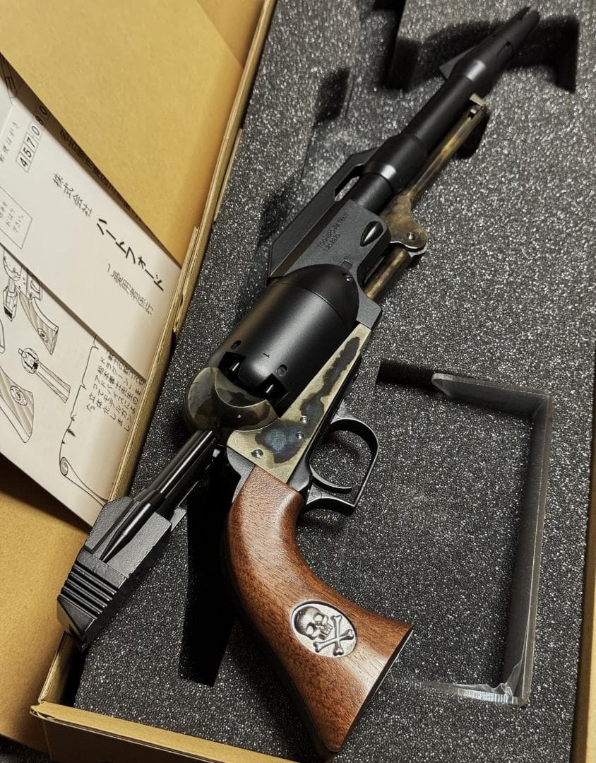 新品未使用　HWS 戦士の銃 コスモドラグーン ハーロックモデル 2023