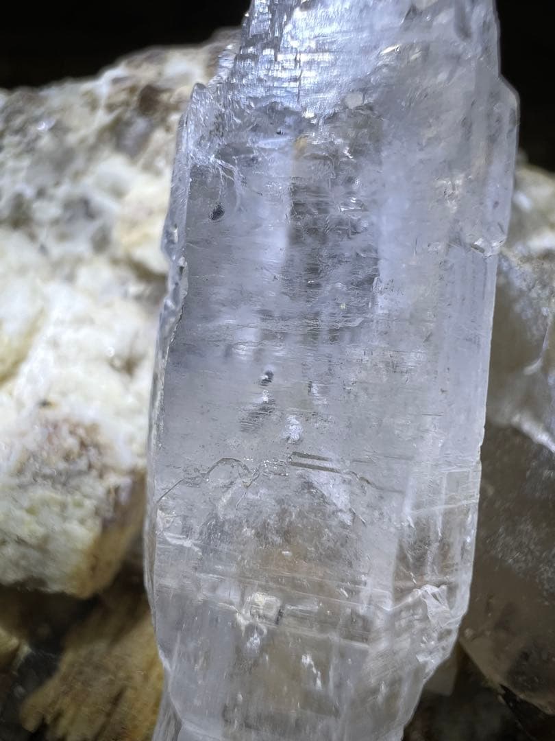 龍脈の精髄シリーズ⭐︎超希少石⭐︎階段状エレスチャル水晶ポイント⭐︎