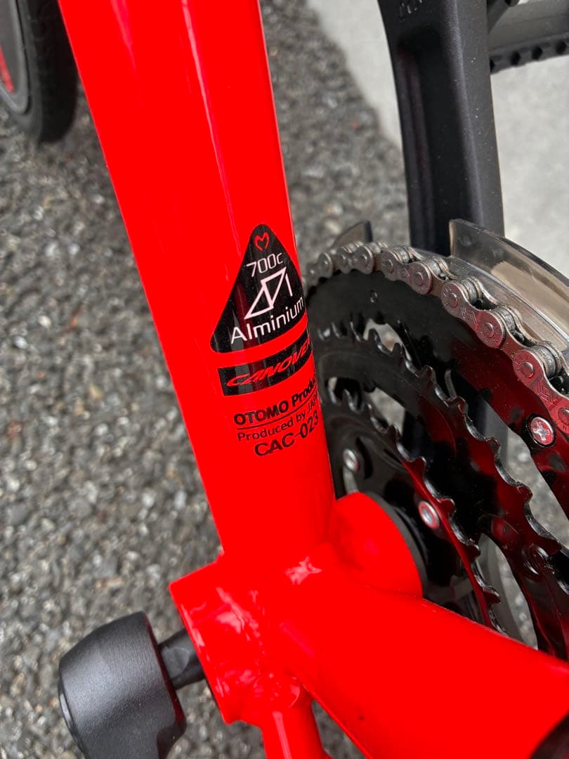 ひ*た様 カノーバー　クロスバイク　極美品　ほぼ未使用