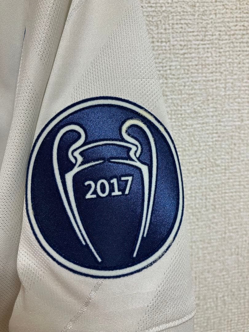 ルカ・モドリッチ　2017-2018ユニフォーム